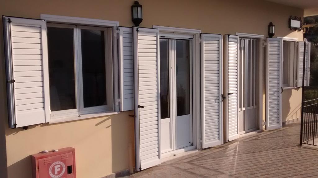 Olympia House Apartman Vathí Kültér fotó